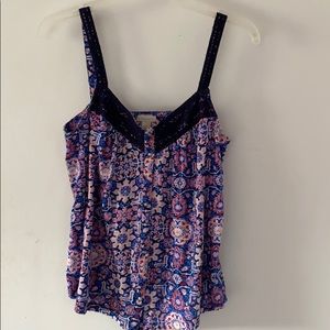 Hinge multi color, pattern top